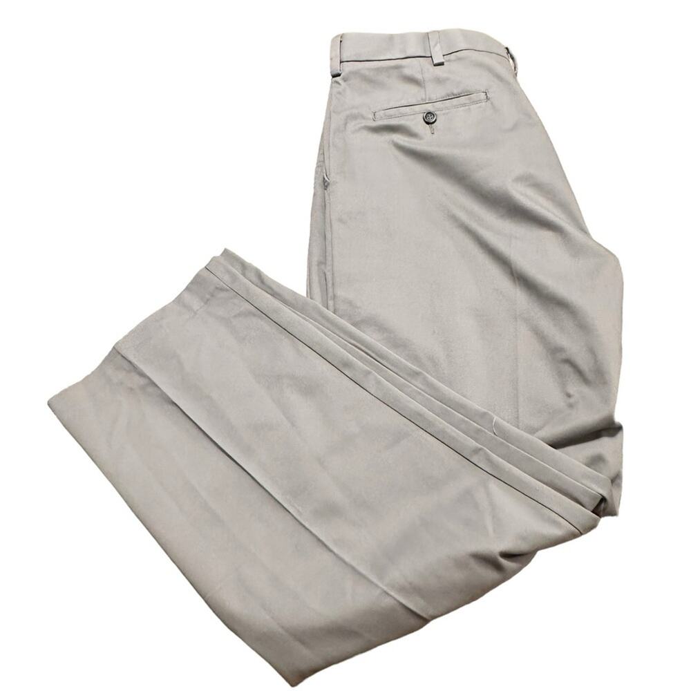 Dockers Classic Fit Gray Pants Men's Size 34x30